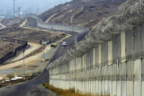 el muro que rodea la Franja de Gaza